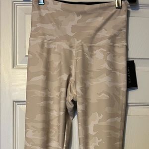 Cyclebar Strut This cream camo legging